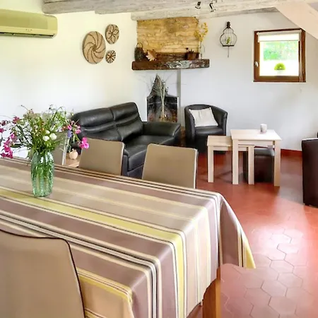 Maison Accueillante à Avec Piscine Privée * Salviac