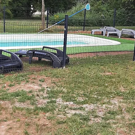 Maison Accueillante à Avec Piscine Privée * Salviac