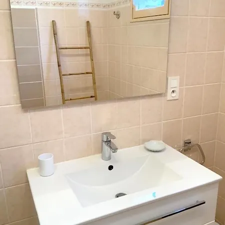 Maison Accueillante A Avec Piscine Privee Salviac