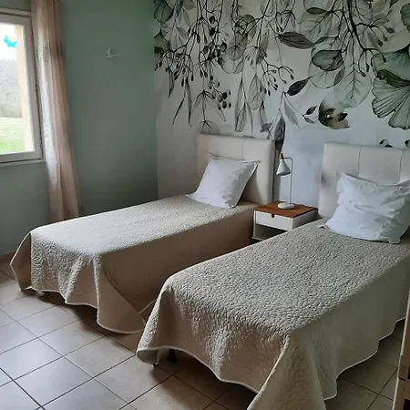 Holiday home Maison Accueillante A Avec Piscine Privee Salviac