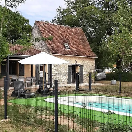 Maison Accueillante A Avec Piscine Privee * Salviac